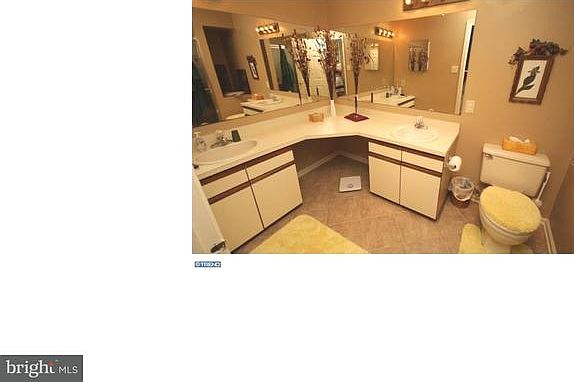 2nd image of 1707 Diamond Dr