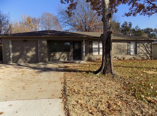 1016 Billie Ruth Ln, Hurst, TX 76053