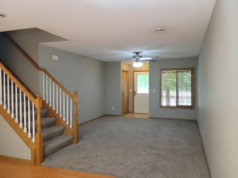 424 Cedar Pl #1 — Photo 3