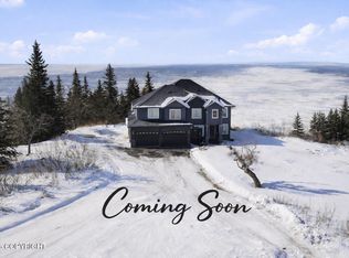 19296 Potter Highlands Dr, Anchorage, AK 99516