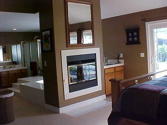 3rd image of 2042 S Almond Ave