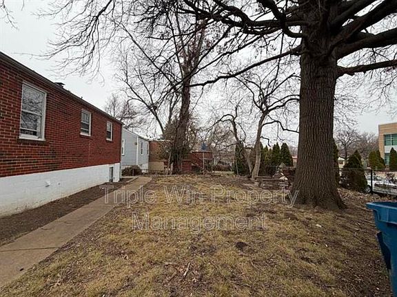 5th image of 6206 Evergreen Blvd