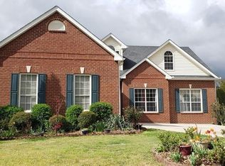 2393 Hampton Park Dr, Buford, GA 30519