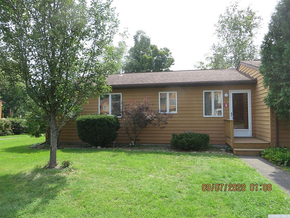 1st image of 3 Glenwood Townhouse Rd #3