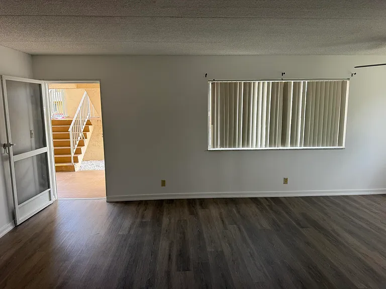 700 Village Green Ct #101 — Photo 52