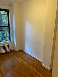 Rented by Green Line Realty