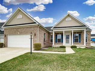 5059 Meadowview St, Tipp City, OH 45371