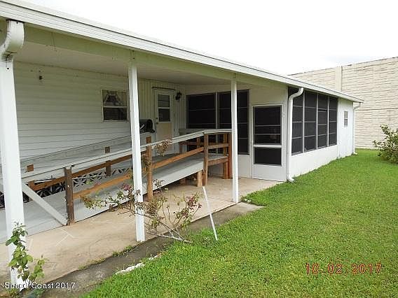 3rd image of 306 Holiday Park Blvd NE