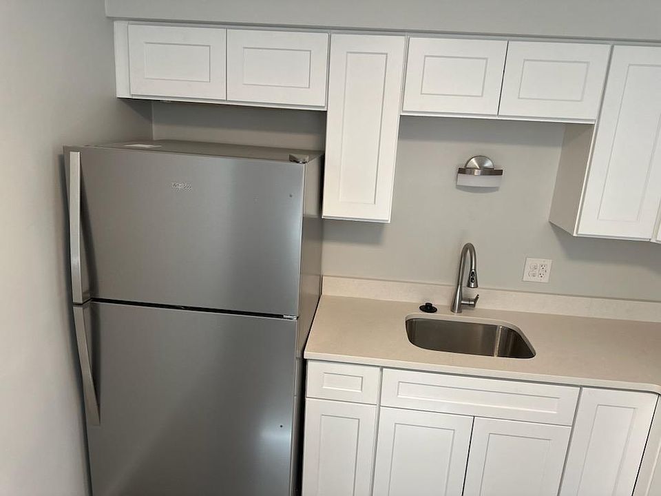 1st image of 4197 Ferris Ave #17675529