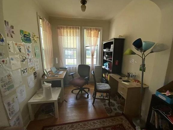 2nd image of 603 Worth St #1