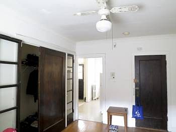 3rd image of 4307 N Winchester Ave APT 3b