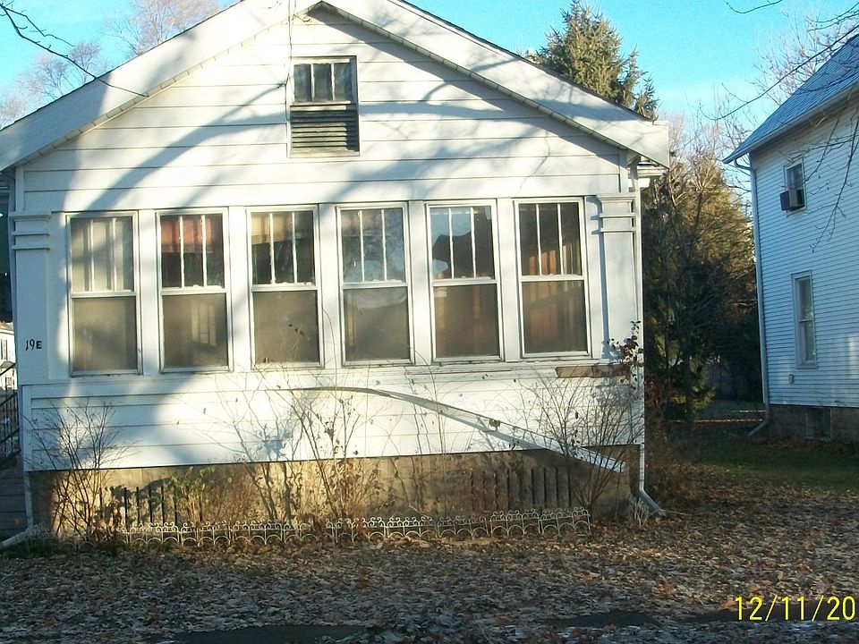 19 E Market St, Piper City, IL 60959 Zillow