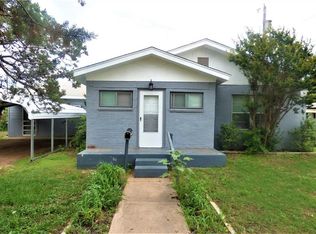 203 Avenue I, Cisco, TX 76437