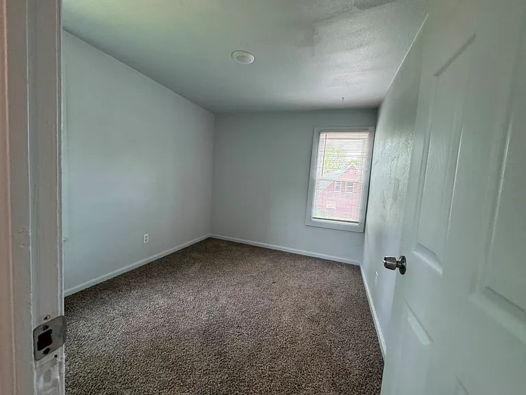 12655 Kelly Rd — Photo 8