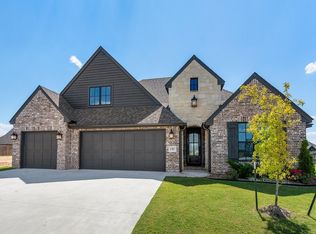 2707 E Quaker St, Broken Arrow, OK 74014