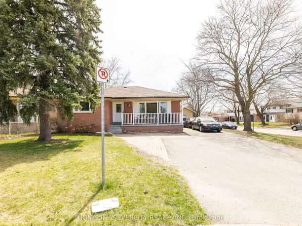31 Windermere Ct, Brampton, ON L6X 2L5