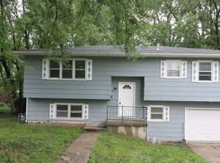 312 May St, Excelsior Springs, MO 64024