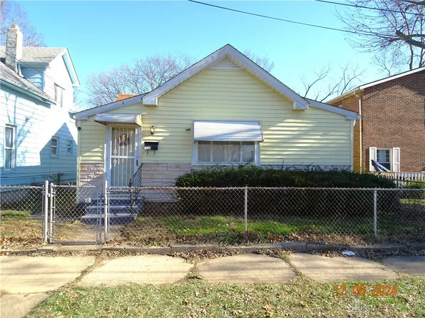 1211 Grove St, Middletown, OH 45044