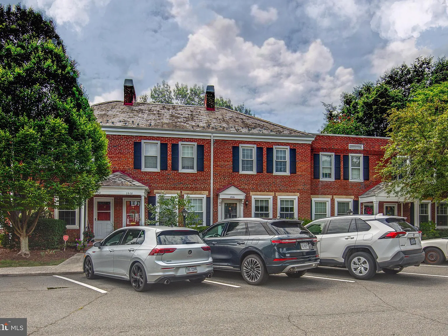 Fairlington Villages — Photo 4