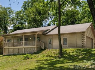 20 Small Mountain Dr, Asheville, NC 28805