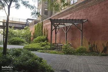 Rented by Sotheby's International Realty