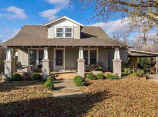 301 E McKinley Ave, Apache, OK 73006