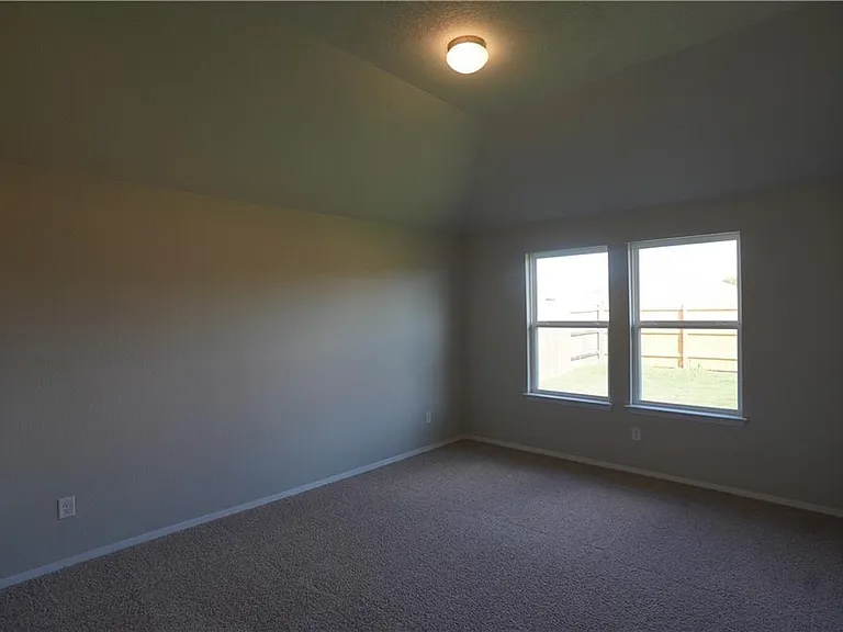 131 Trailstone Dr — Photo 12
