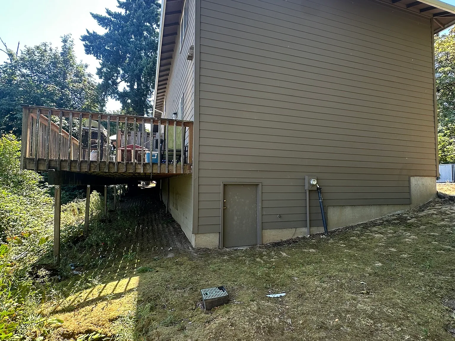 2 bed, 1.5 bath, 1040 sqft, $1,550 — Photo 3