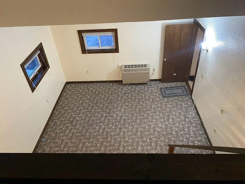 1 bed, 460 sqft, $985 — Photo 3