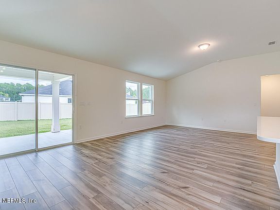 5th image of 2352 DALLAS CREEK Lane