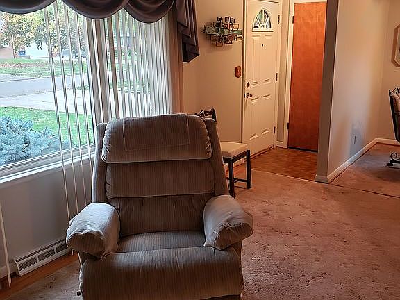 4th image of 154 Clearfield Dr