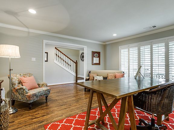5th image of 9669 Covemeadow Dr