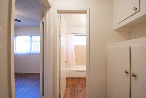 5th image of 10121 Tabor St #52