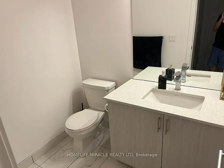 57 Finch Ave W #9 — Photo 7