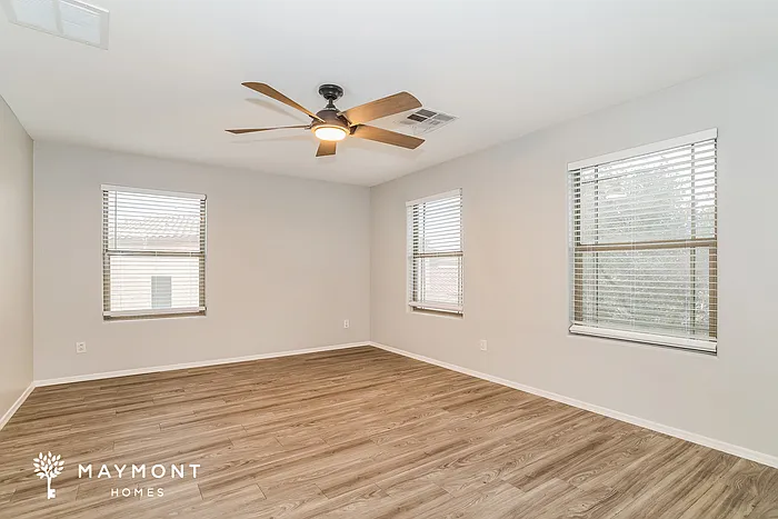44265 W Roth Rd — Photo 13