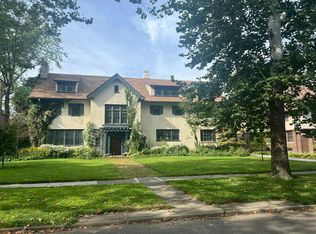 1441 Burns St, Detroit, MI 48214
