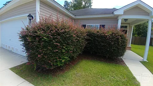 123 Alexander Way Photo 1