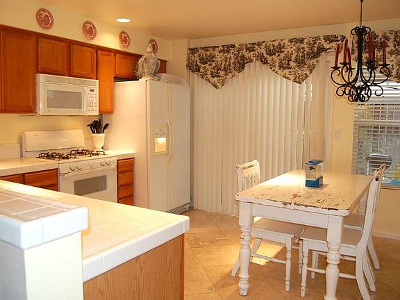 Spacious Kitchen