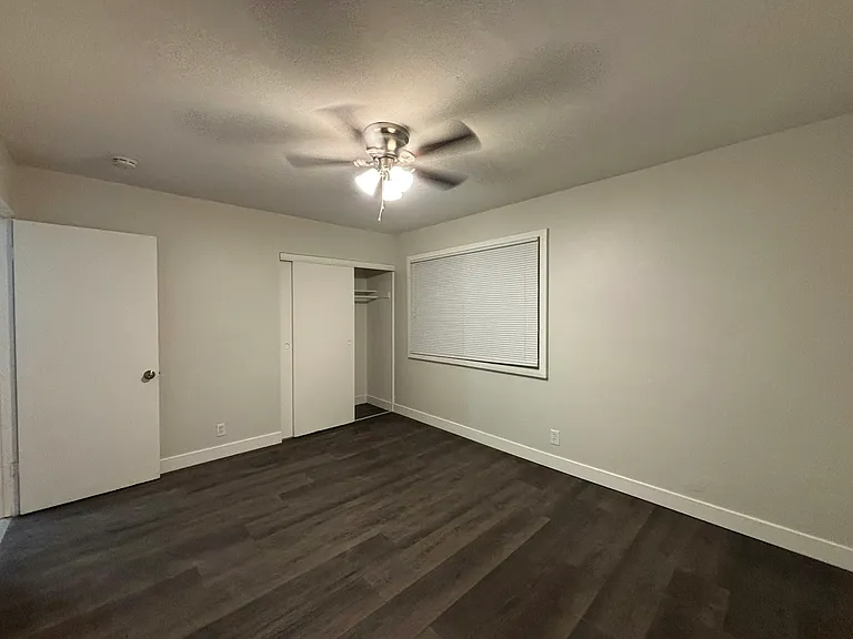 22877 Adrienne Ave #10 — Photo 11