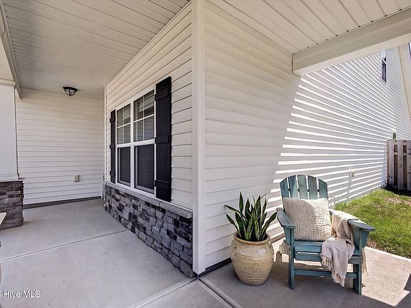 3rd image of 129 Evergreen Forest Drive