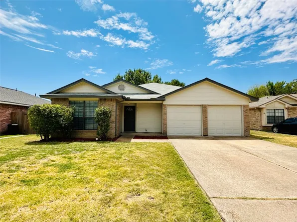 422 Rifleman Trl, Arlington, TX 76002