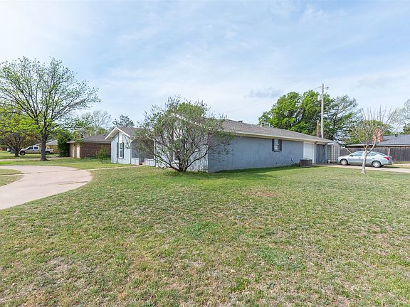 5th image of 4326 Caprock Rd