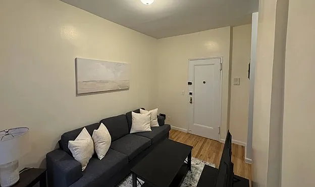 517 W 111th St #2D — Photo 3