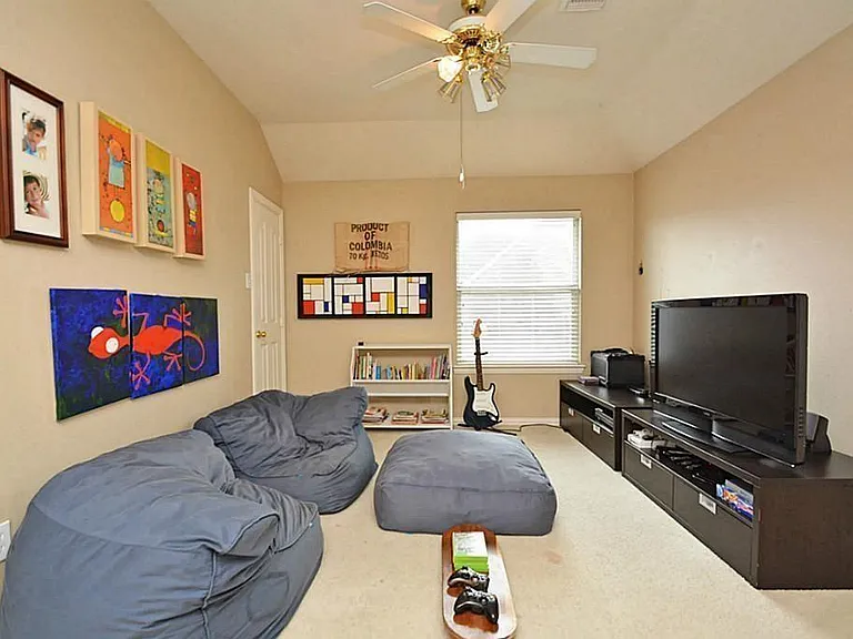 3011 Nickleby Ct — Photo 34