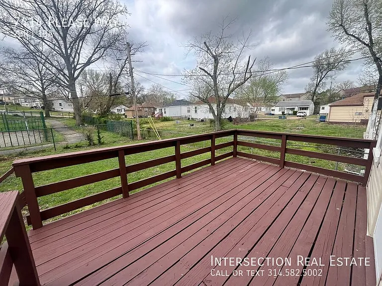 7414 Pleaseway Dr — Photo 12