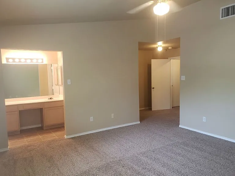 7736 Rustic Park — Photo 12