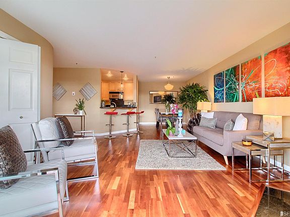 2nd image of 322 Hanover Ave APT 203