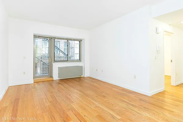 Rented by Living New York | media 11