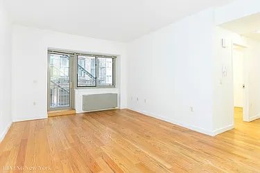 Rented by Living New York