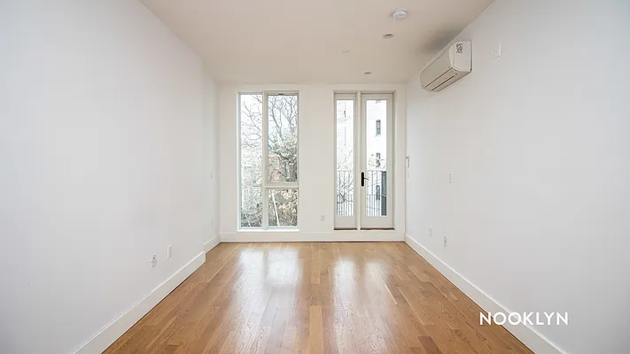 Rented by Nooklyn NYC LLC | media 68